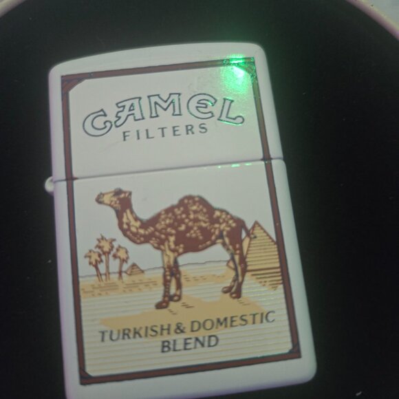 CAMEL filters Zippo lighter *new*never filled* rare cream case 5 sided print. - Picture 4 of 4